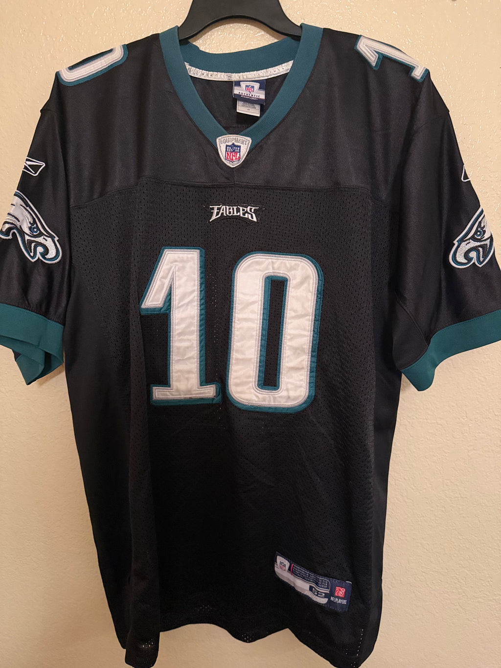 Pre Worn Philadelphia Eagles Blk/Grn Jersey #10 Jackson Size 52