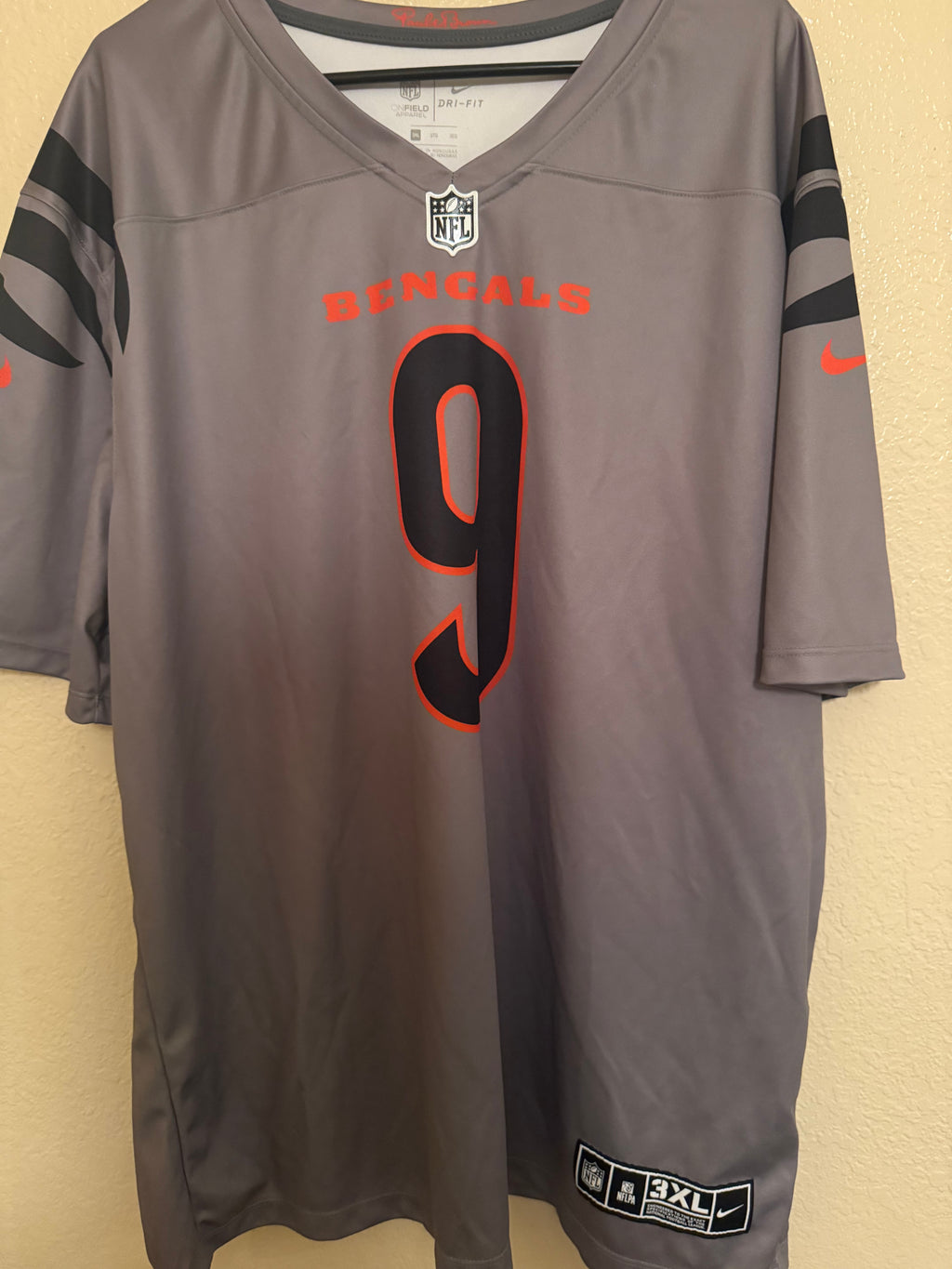 Cincinnati Bengals Joe Burrow Jersey Gray Size 3XL