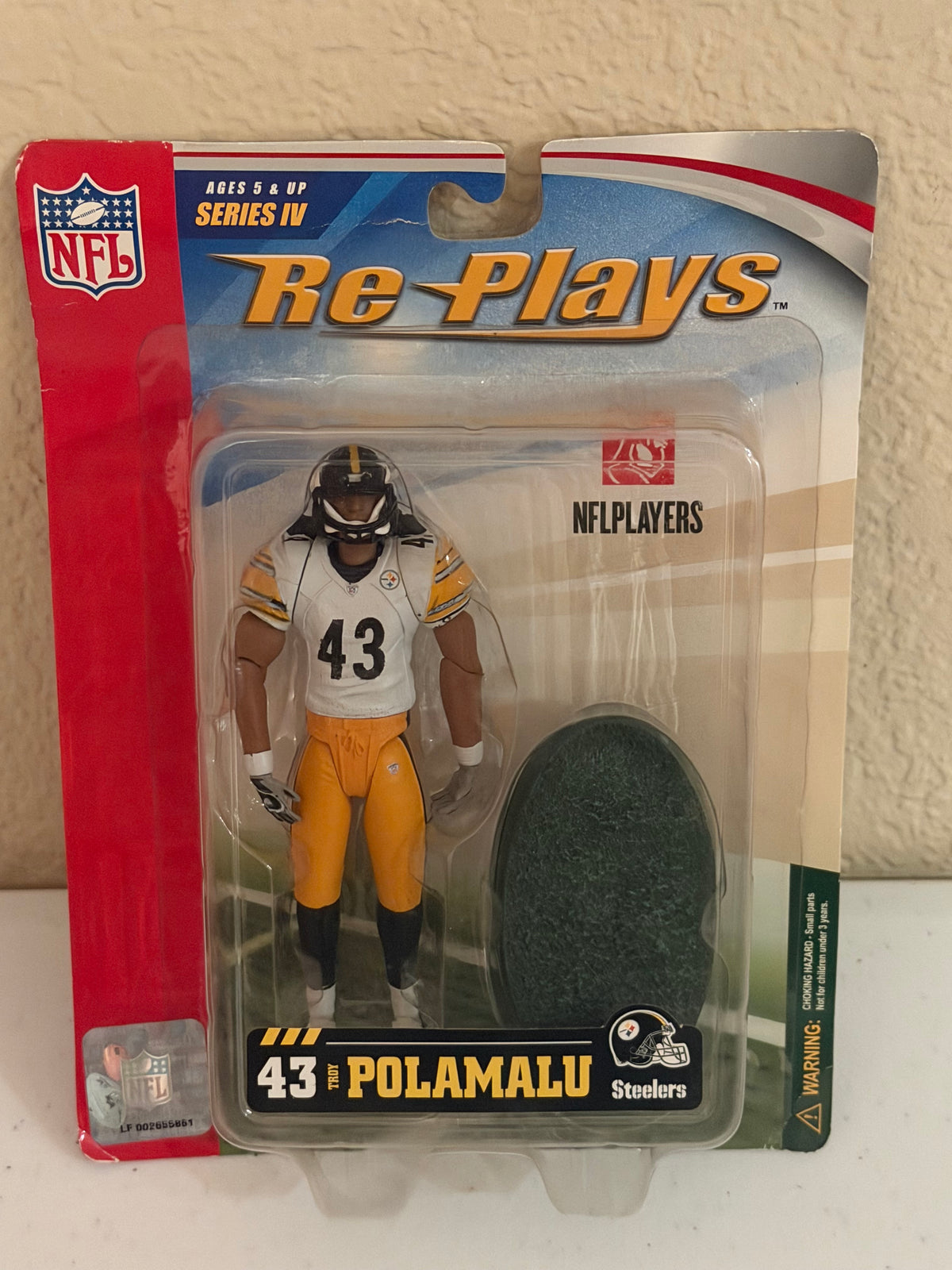Pittsburgh Steelers Troy Polamalu Figurine