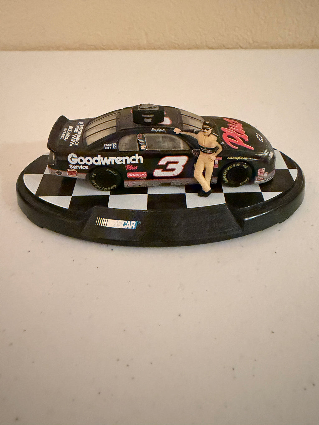 Nascar Dale Earnhardt 2 Piece Souvenir Set