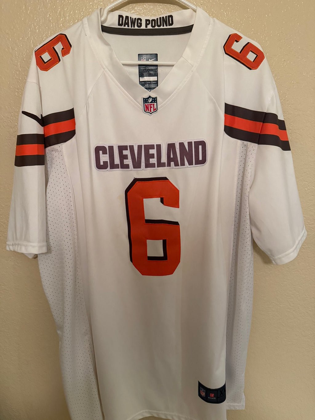 Front - Cleveland 6