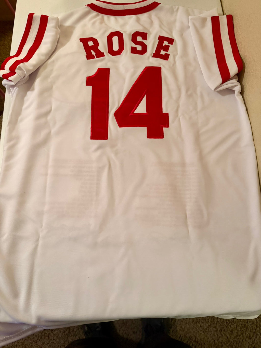 Pete Rose autographed Reds jersey back ROSE 14