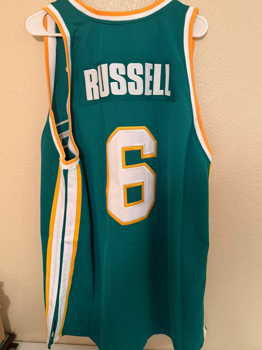 Brand New University of San Francisco Bill Russell #6 Jersey Size XXL